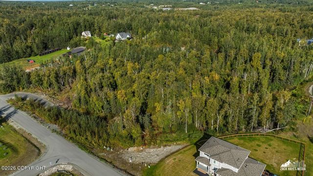 11901 E Kingdom Avenue, Palmer, AK 99645