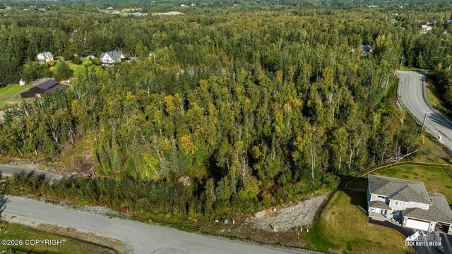 11901 E Kingdom Avenue, Palmer, AK 99645