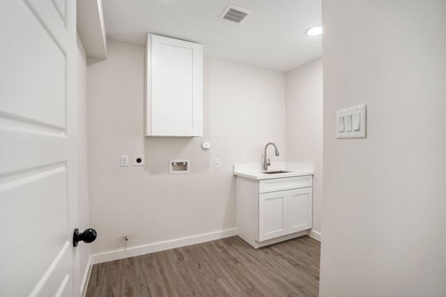 710 Thornwood, Shenandoah, TX 77381