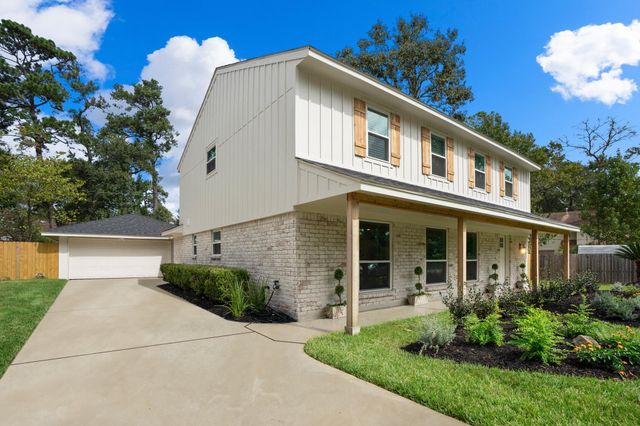 710 Thornwood, Shenandoah, TX 77381