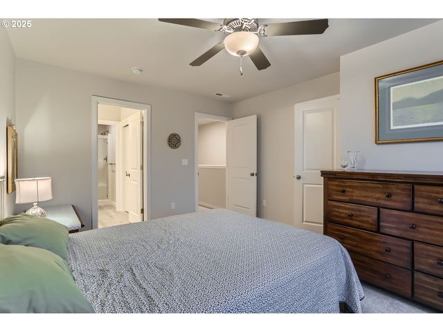 1484 N SILTSTONE Ave, Newberg, OR 97132