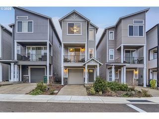 1484 N SILTSTONE Ave, Newberg, OR 97132