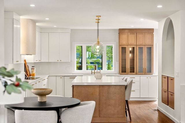 41 Rogers Avenue, Somerville, MA 02144