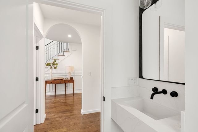 41 Rogers Avenue, Somerville, MA 02144