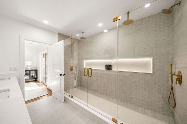 41 Rogers Avenue, Somerville, MA 02144