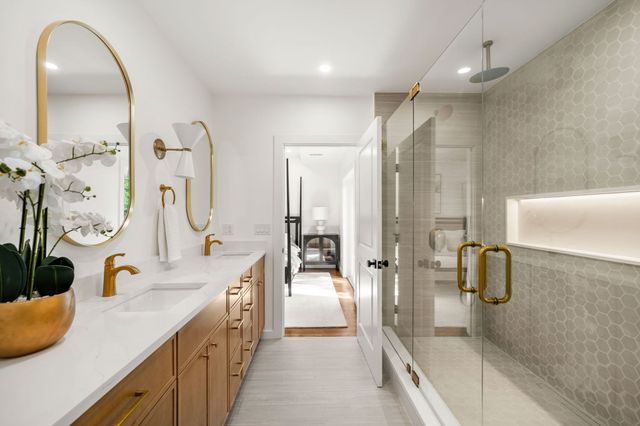 41 Rogers Avenue, Somerville, MA 02144
