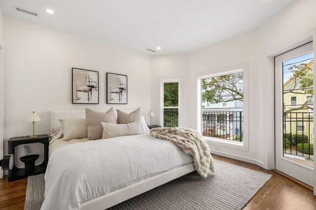 41 Rogers Avenue, Somerville, MA 02144