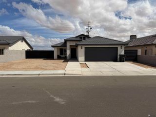 353 N 23rd Tr, San Luis, AZ 85336