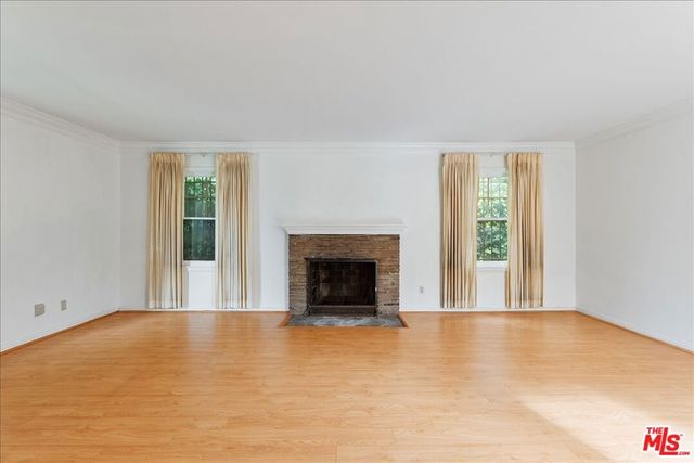 1111 Berkeley Street, Santa Monica, CA 90403