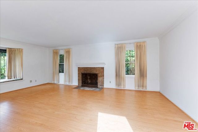 1111 Berkeley Street, Santa Monica, CA 90403