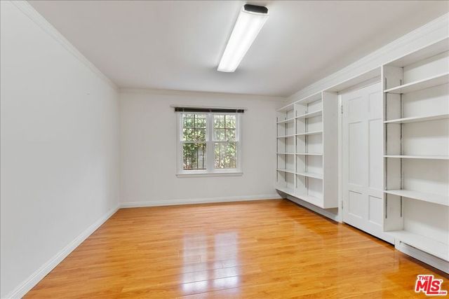 1111 Berkeley Street, Santa Monica, CA 90403