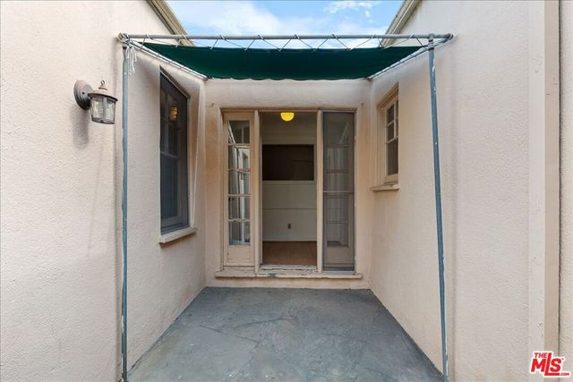 1111 Berkeley Street, Santa Monica, CA 90403