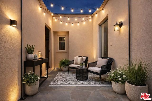 1111 Berkeley Street, Santa Monica, CA 90403