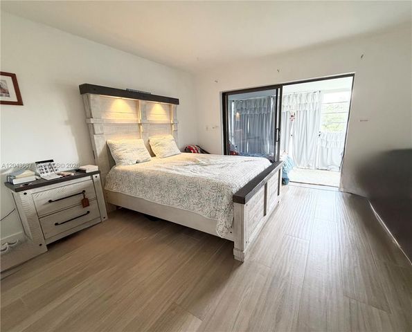 8101 SW 24th Ct 405, Davie, FL 33324