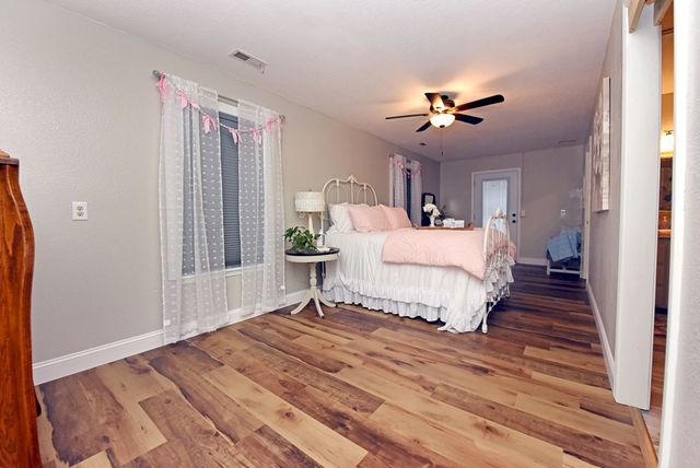 91 Hickory Street, Hayesville, NC 28904