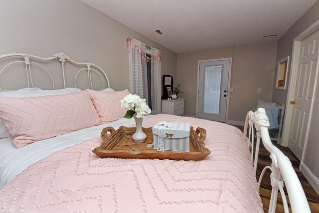 91 Hickory Street, Hayesville, NC 28904