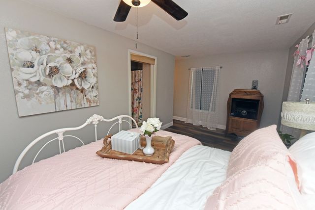 91 Hickory Street, Hayesville, NC 28904