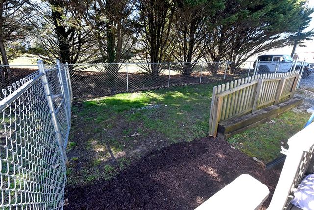 91 Hickory Street, Hayesville, NC 28904