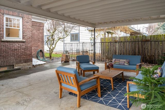 1004 Boyer Avenue, Walla Walla, WA 99362