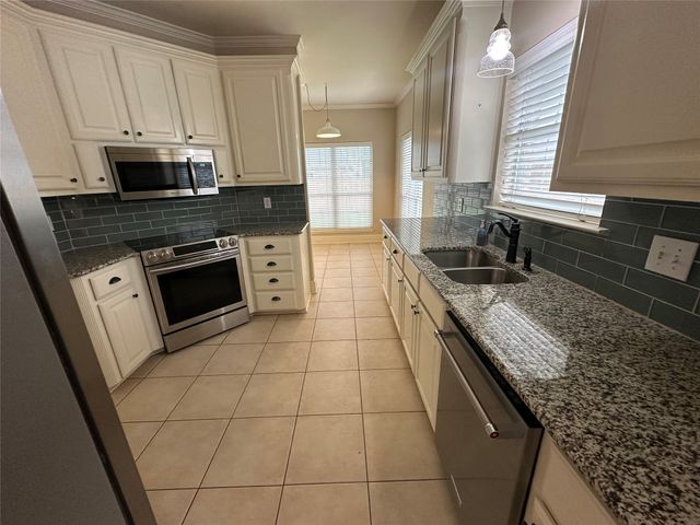 709 Clay Lane, Sherman, TX 75092