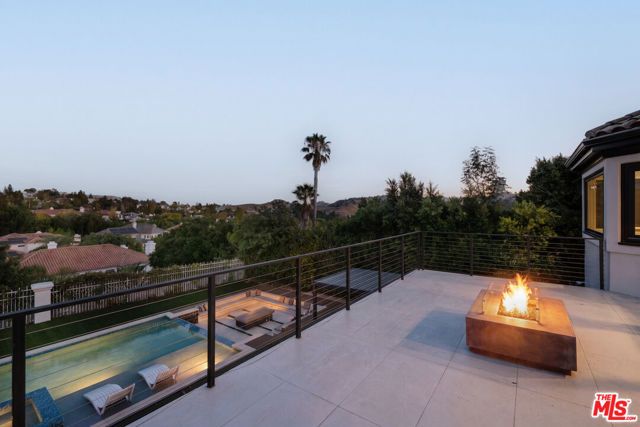 5474 Amber Circle, Calabasas, CA 91302