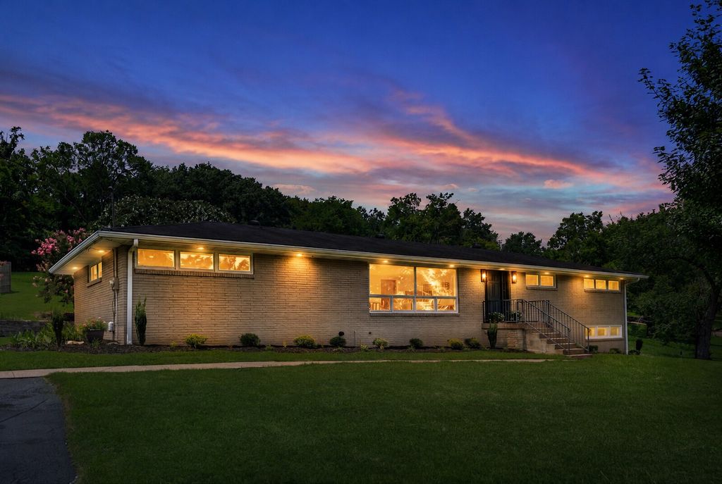 5133 Hilson Rd, Nashville, TN 37211