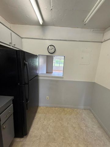 9881 SUNRISE LAKES Boulevard 104, Sunrise, FL 33322