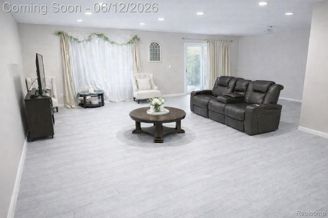 30050 Wildbrook Drive 203, Southfield, MI 48034