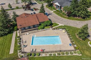 30050 Wildbrook Drive 203, Southfield, MI 48034