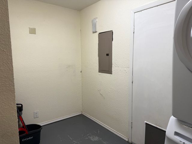 2206 12th Street, Brownwood, TX 76801