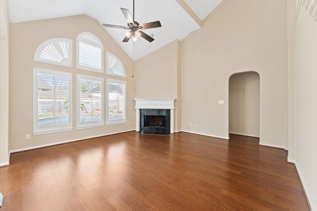 12526 Cherry Creek Bend Lane, Houston, TX 77041