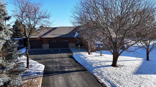 1820 Case Lane, Saint Cloud, MN 56303