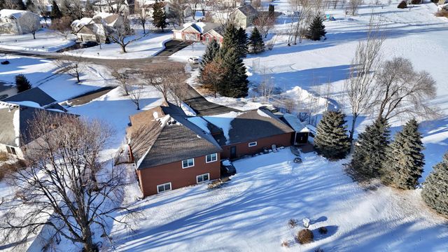 1820 Case Lane, Saint Cloud, MN 56303