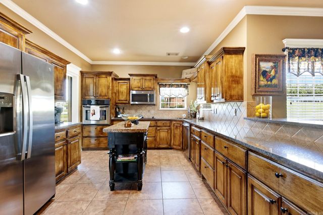 143 Osage Drive, Benton, AR 72019