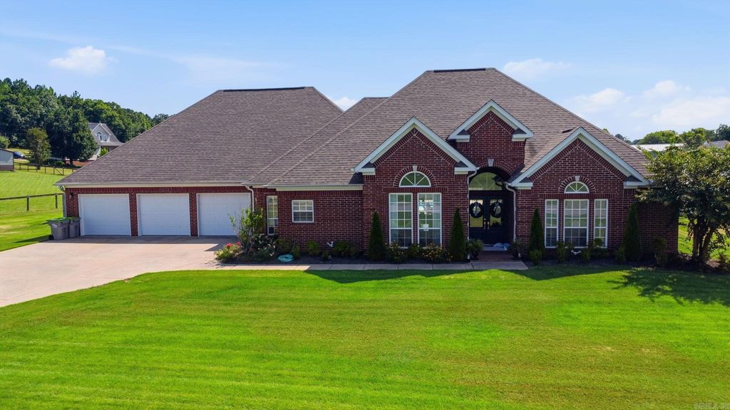 143 Osage Drive, Benton, AR 72019