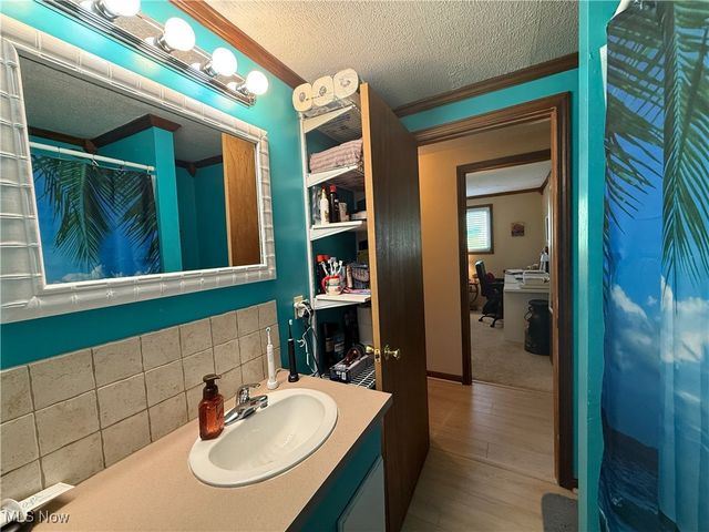 7771 Buckhorn Cove, Millersburg, OH 44654