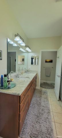 11608 Boggs West Circle, Loogootee, IN 47553