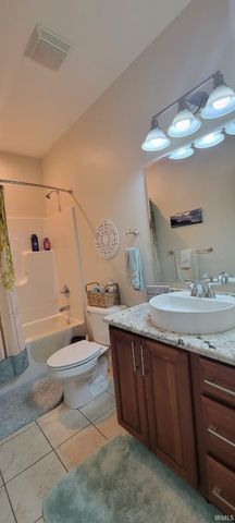 11608 Boggs West Circle, Loogootee, IN 47553