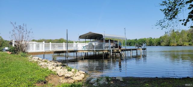 11608 Boggs West Circle, Loogootee, IN 47553