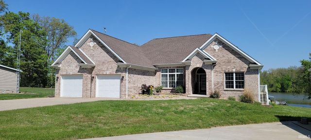 11608 Boggs West Circle, Loogootee, IN 47553