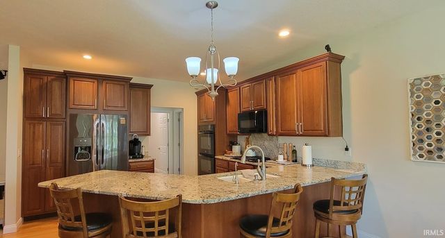 11608 Boggs West Circle, Loogootee, IN 47553