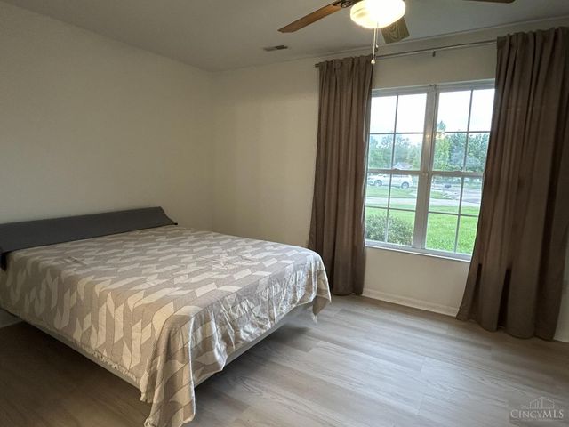 573 Hearthstone Court, Lebanon, OH 45036