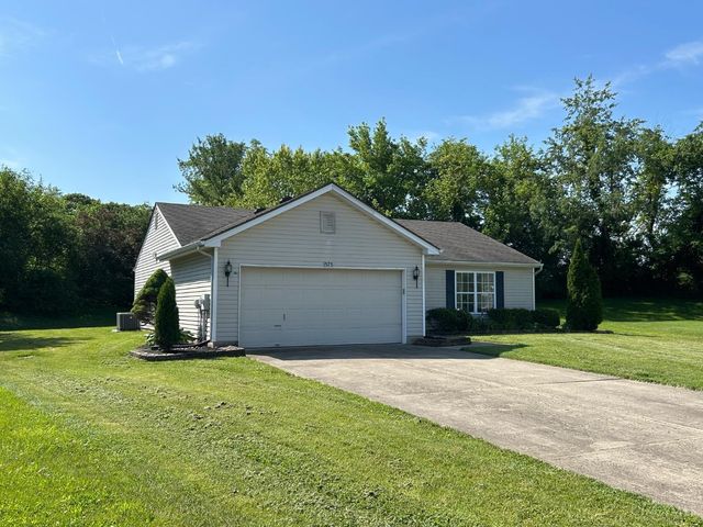 573 Hearthstone Court, Lebanon, OH 45036