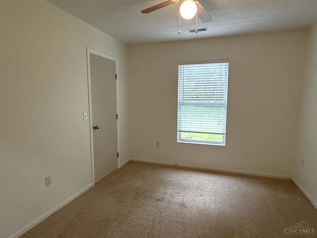 573 Hearthstone Court, Lebanon, OH 45036