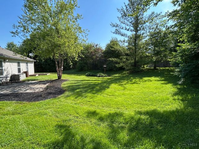 573 Hearthstone Court, Lebanon, OH 45036