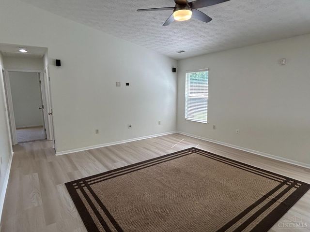 573 Hearthstone Court, Lebanon, OH 45036
