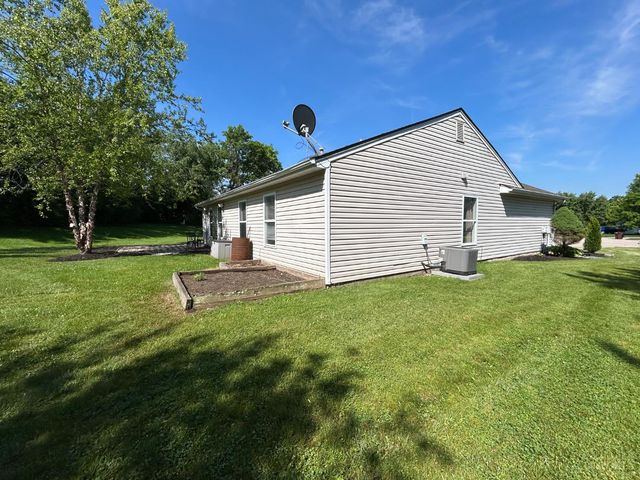 573 Hearthstone Court, Lebanon, OH 45036