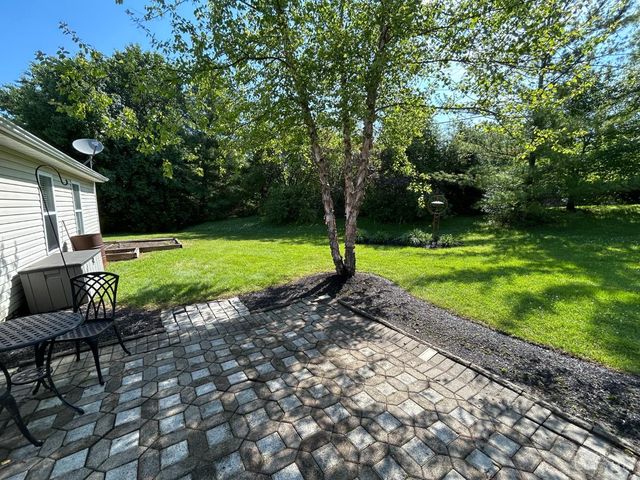573 Hearthstone Court, Lebanon, OH 45036