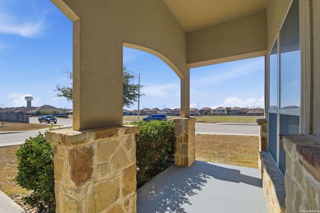 756 MORGANS ML, New Braunfels, TX 78130
