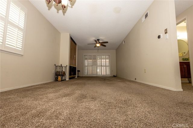 26801 Circle Of The Oaks, Newhall, CA 91321